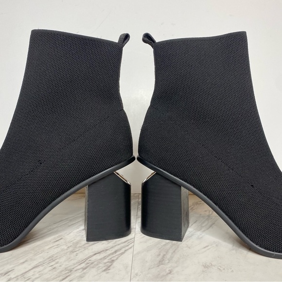 Steven Steve Madden Nikia Pointy Toe Black Bootie 10M - Picture 7 of 13